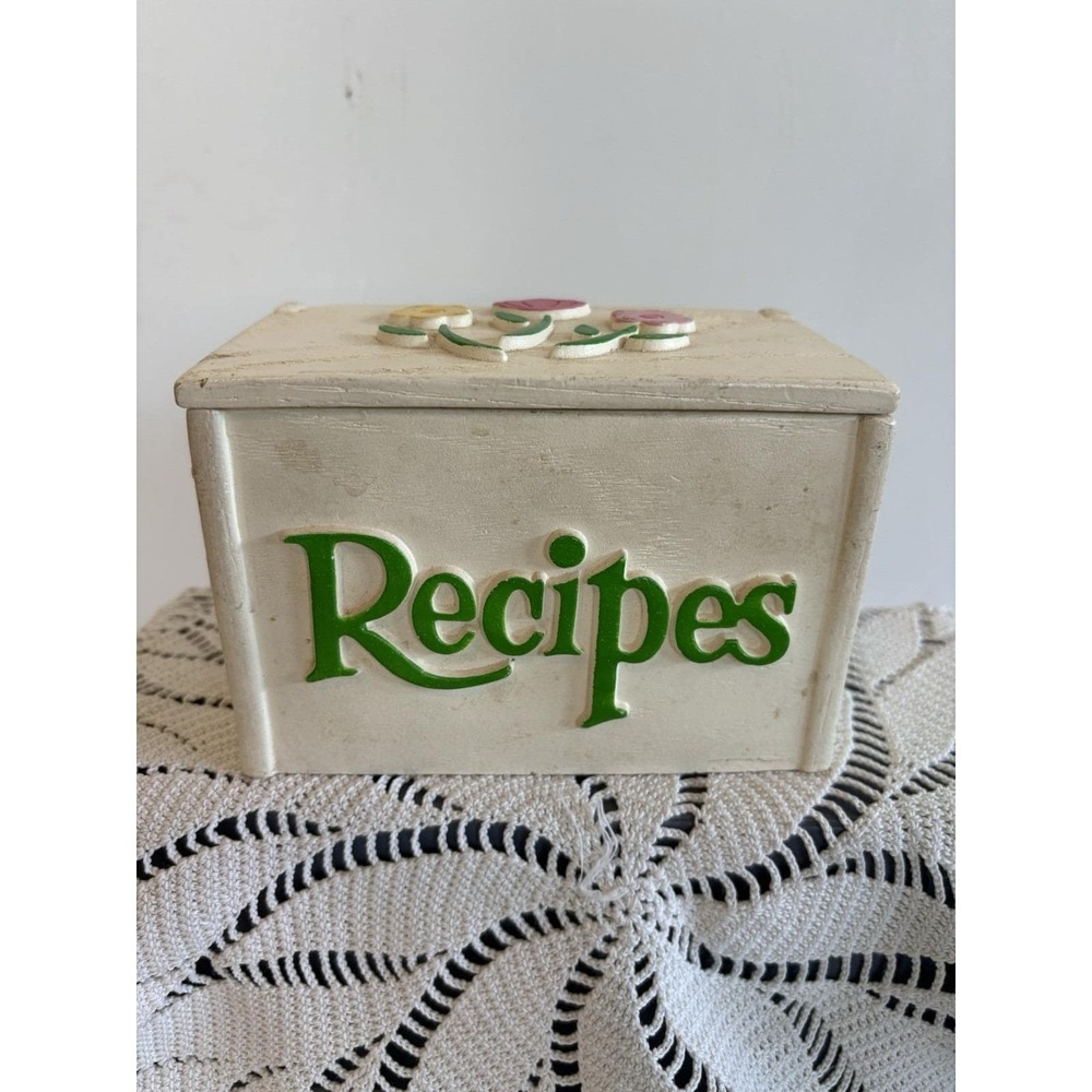 Vintage Recipe box flip open flowers Floral wood look white green pink FTD 1985